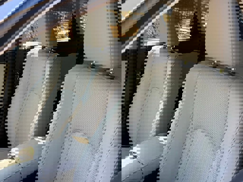 Certified 2022 Lexus RX 350 FWD w/ Premium Package image 21