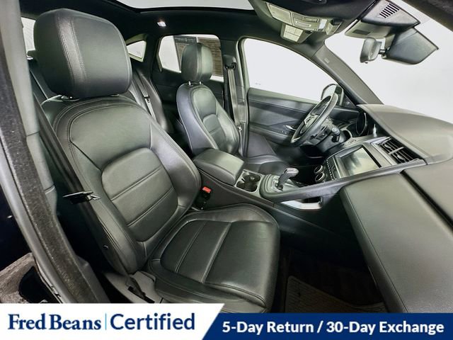 Used 2020 Jaguar E-PACE SE image 31