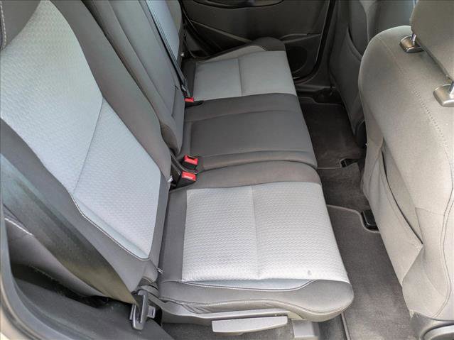 Used 2018 Ford Escape SE image 18