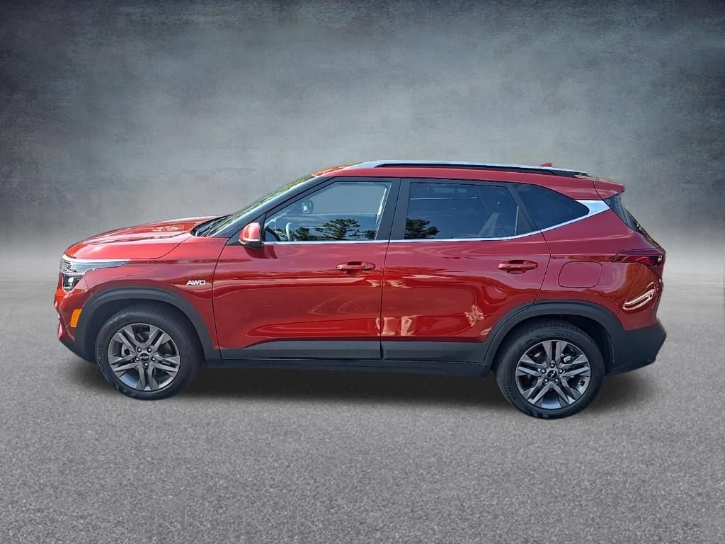 Used 2023 Kia Seltos S AWD/4WD image 4