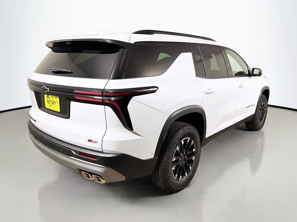 New 2026 Chevrolet Traverse Z71 w/ Enhanced Driving Package AWD/4WD image 5