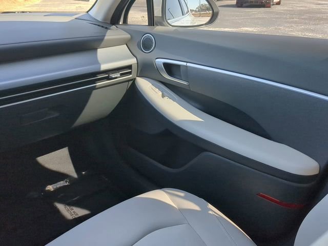 Used 2025 Hyundai Sonata SE image 20