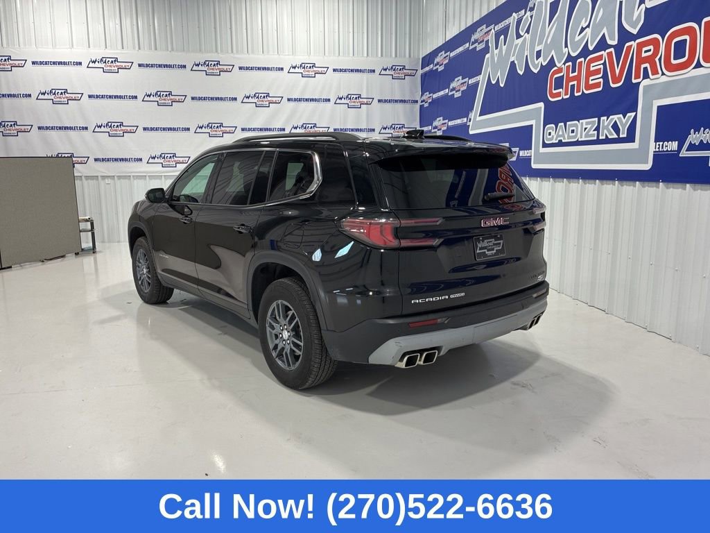 Used 2025 GMC Acadia Elevation image 4