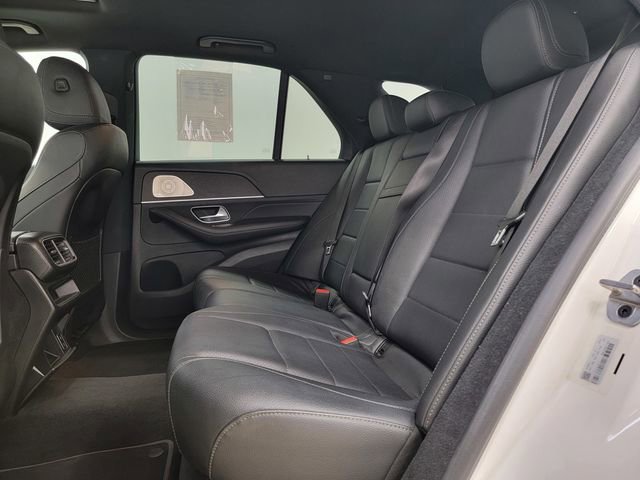 Used 2022 Mercedes-Benz GLE 350 4MATIC w/ Premium Package image 16