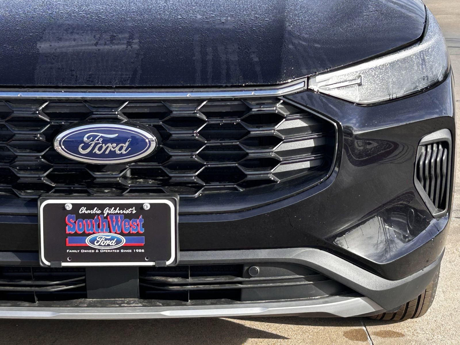 New 2026 Ford Escape ST-Line FWD image 8