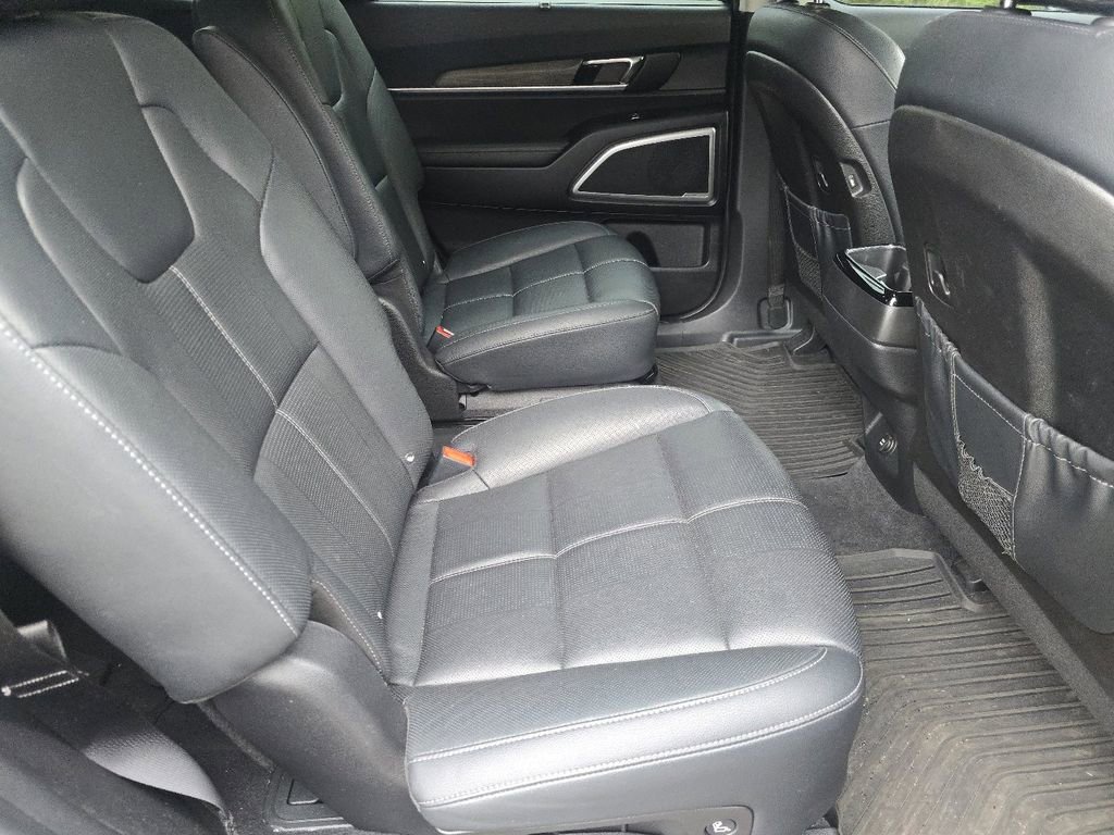 Used 2022 Kia Telluride EX w/ EX Premium Package image 20