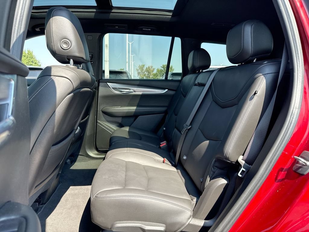 Used 2023 Cadillac XT6 Luxury AWD/4WD image 23