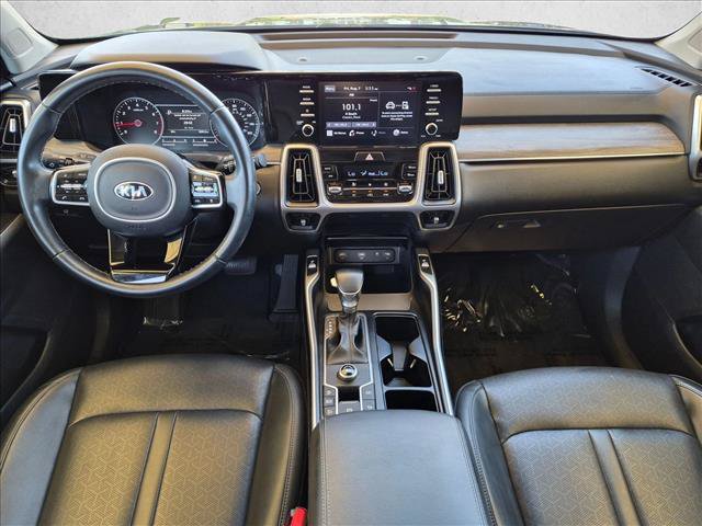 Used 2021 Kia Sorento EX FWD image 16