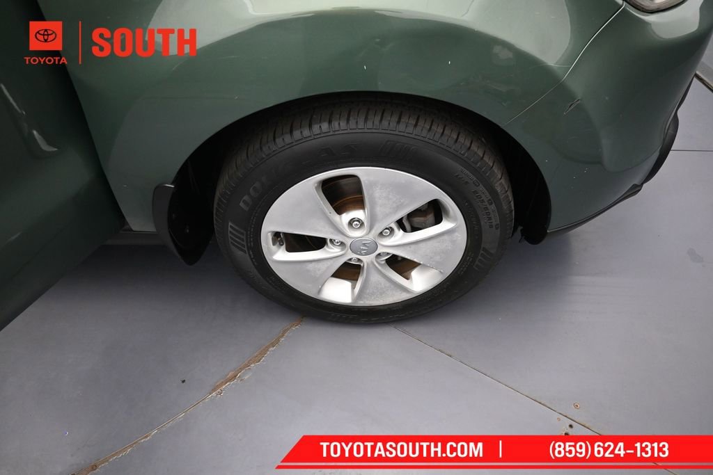 Used 2014 Kia Soul FWD image 28