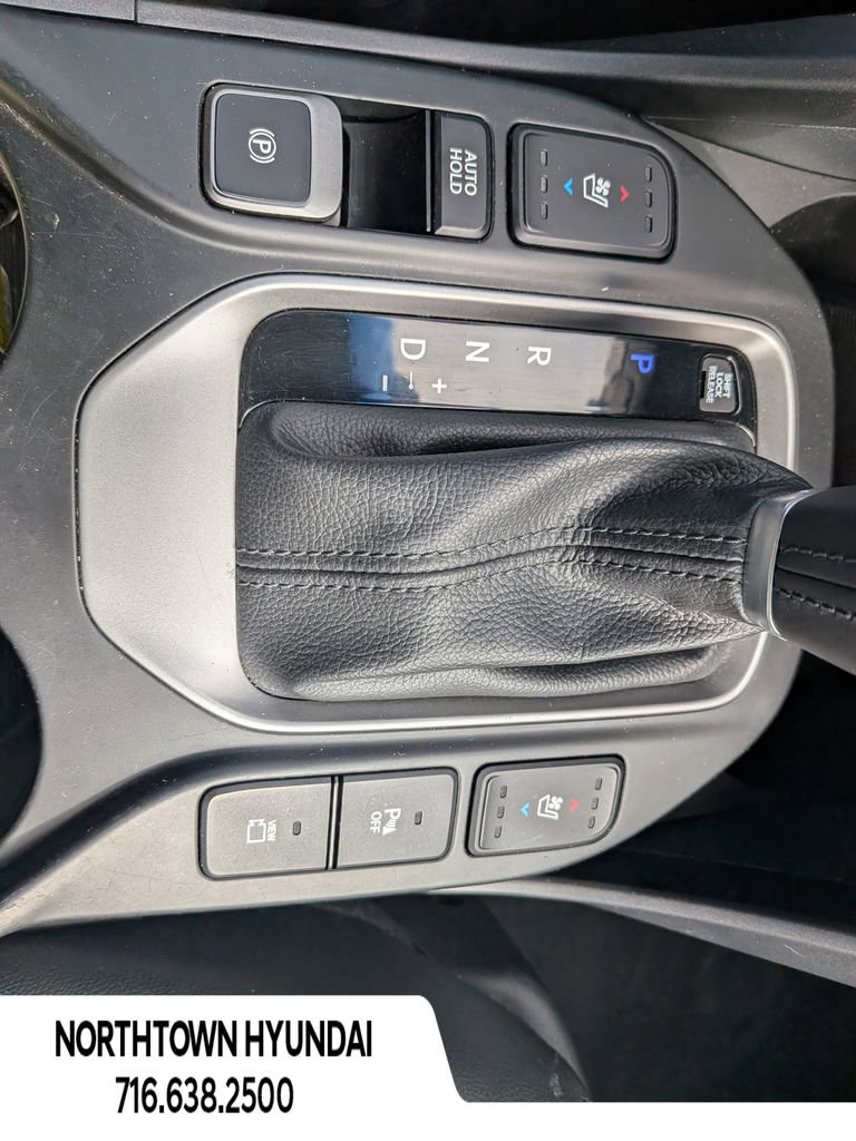 Used 2017 Hyundai Santa Fe Sport w/ 2.0T Ultimate Tech Package 05 image 18