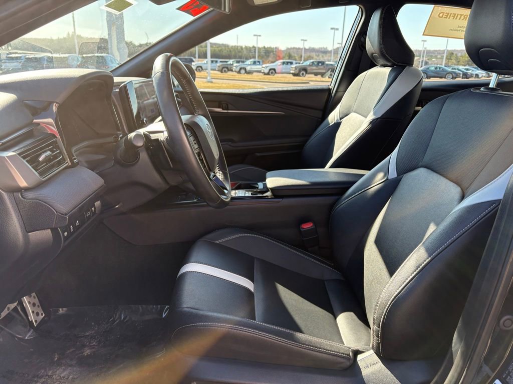 Certified 2025 Toyota Camry SE image 12