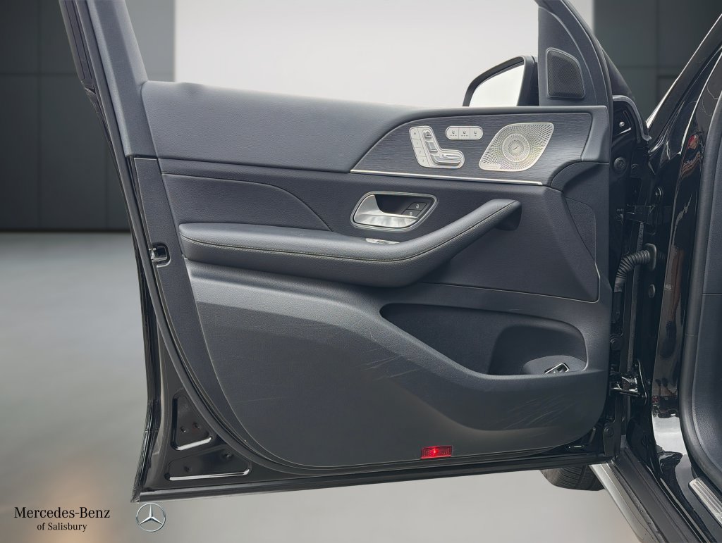 Certified 2025 Mercedes-Benz GLS 450 4MATIC image 12