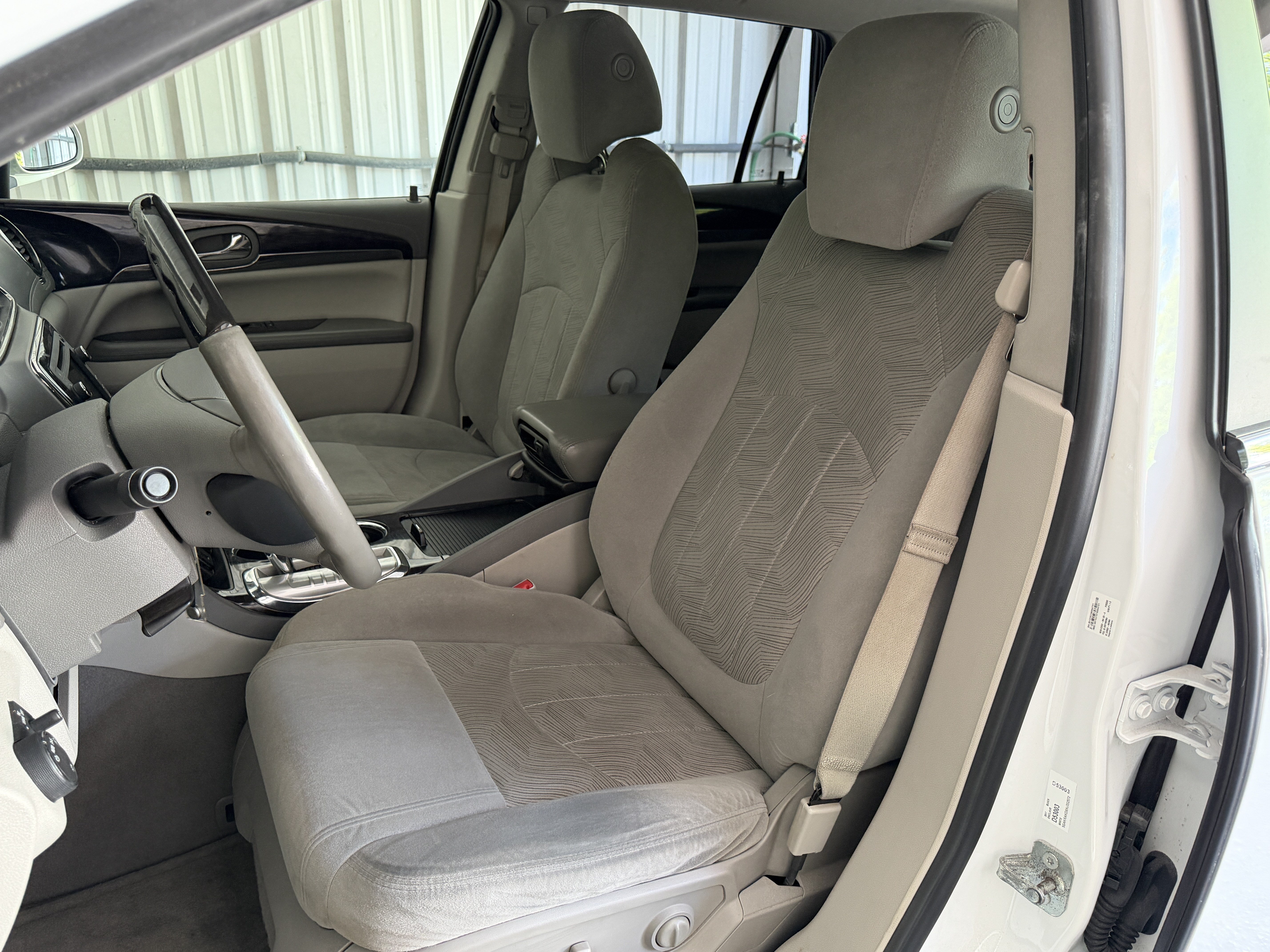 Used 2017 Buick Enclave Convenience FWD image 16