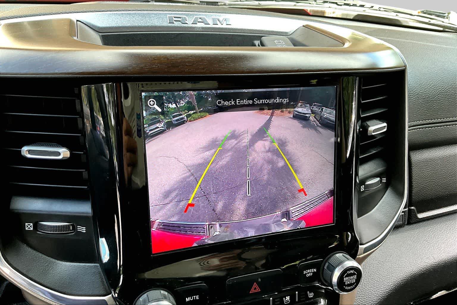 Used 2021 RAM 1500 Laramie AWD/4WD image 26