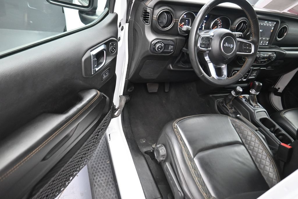 Used 2023 Jeep Gladiator Overland AWD/4WD image 11