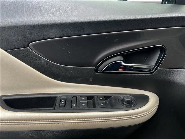 Used 2019 Buick Encore Preferred image 11