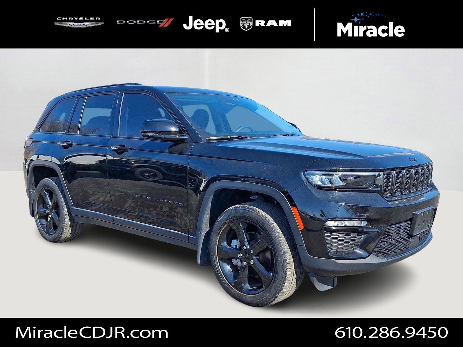 Used 2023 Jeep Grand Cherokee Limited w/ Black Appearance Package