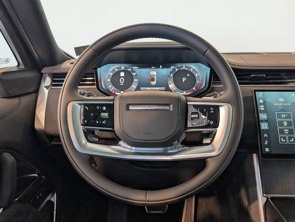 New 2025 Land Rover Range Rover SE image 16