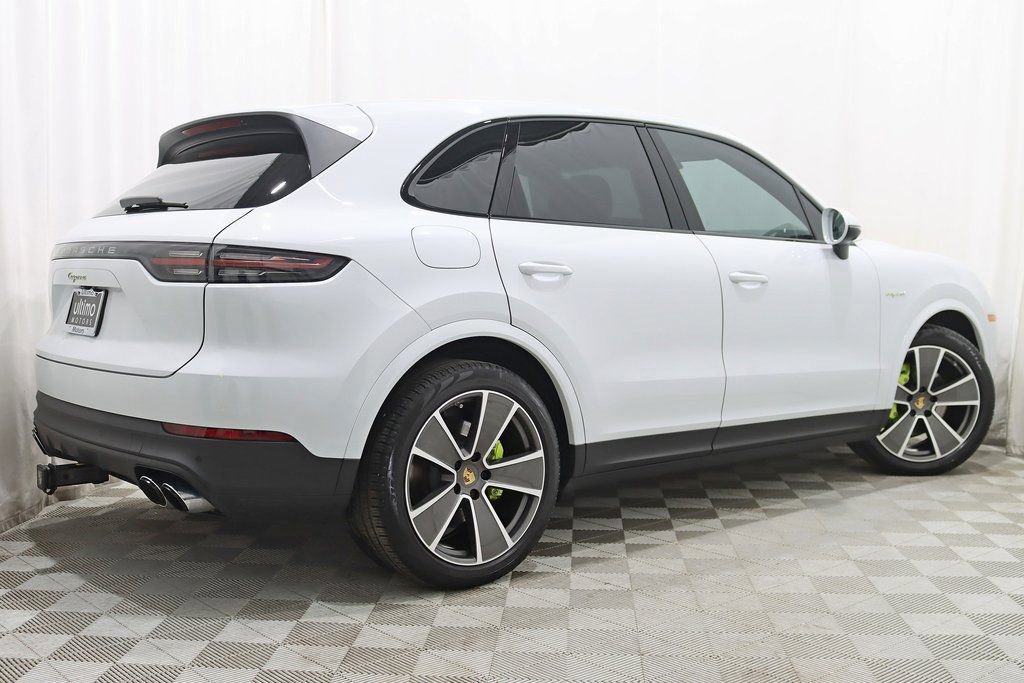 Used 2023 Porsche Cayenne image 9