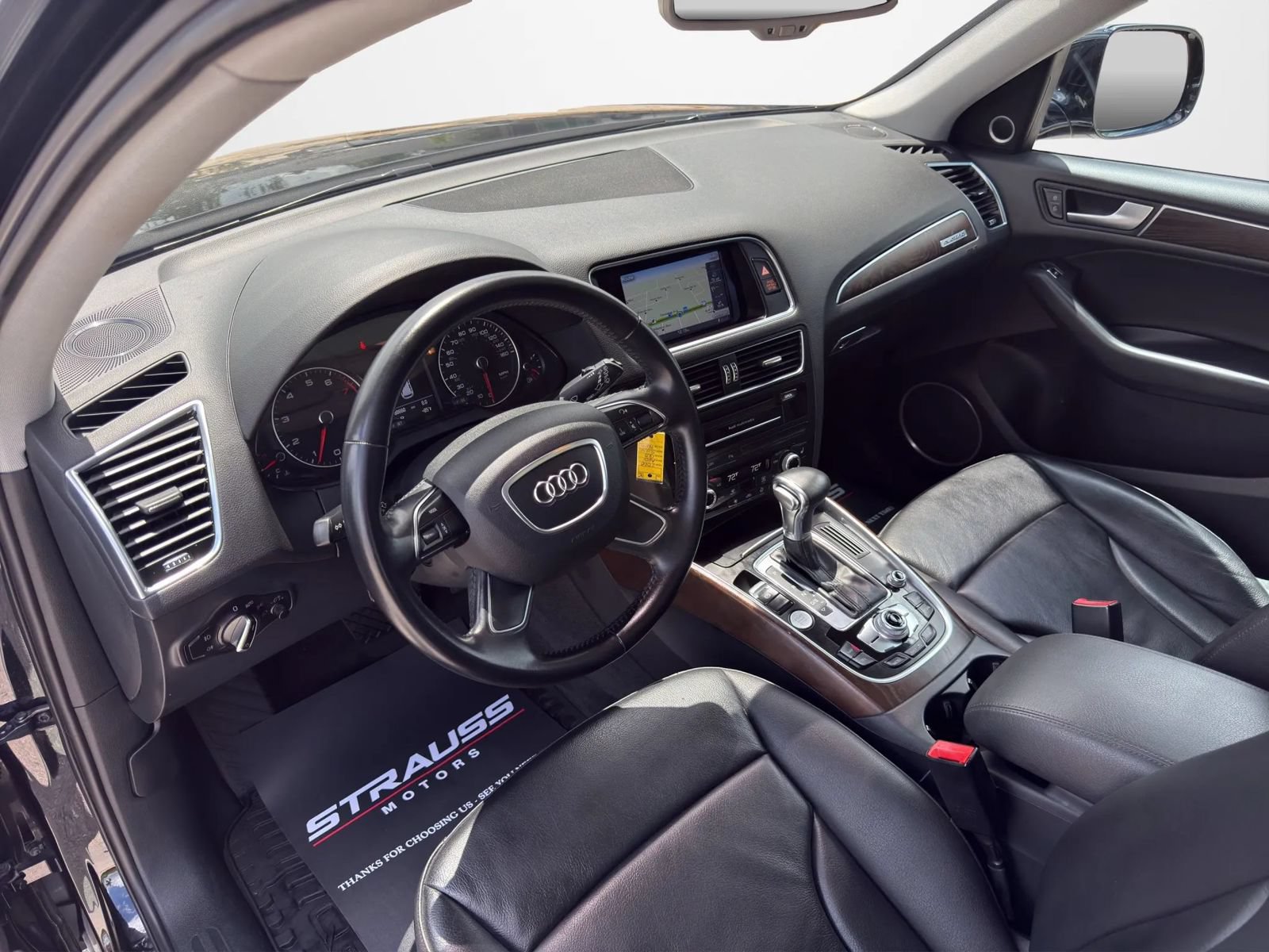 Used 2016 Audi Q5 2.0T Premium Plus w/ Technology Package AWD/4WD image 12