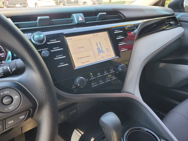 Used 2019 Toyota Camry LE FWD image 23