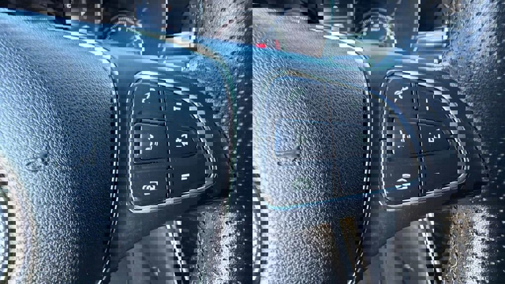 Used 2018 Mercedes-Benz C 300 Sedan image 25