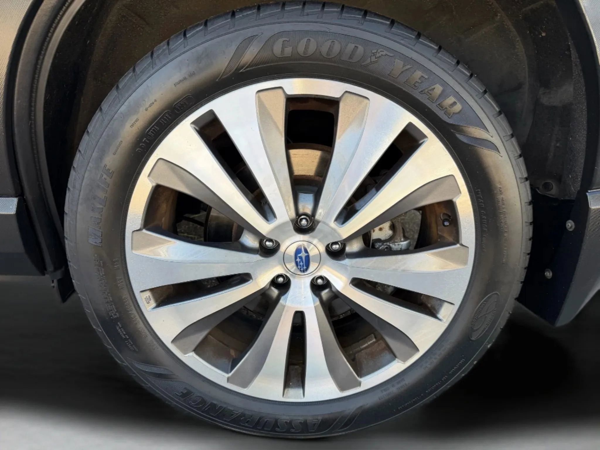 Used 2019 Subaru Ascent Limited w/ Popular Package #3 image 40