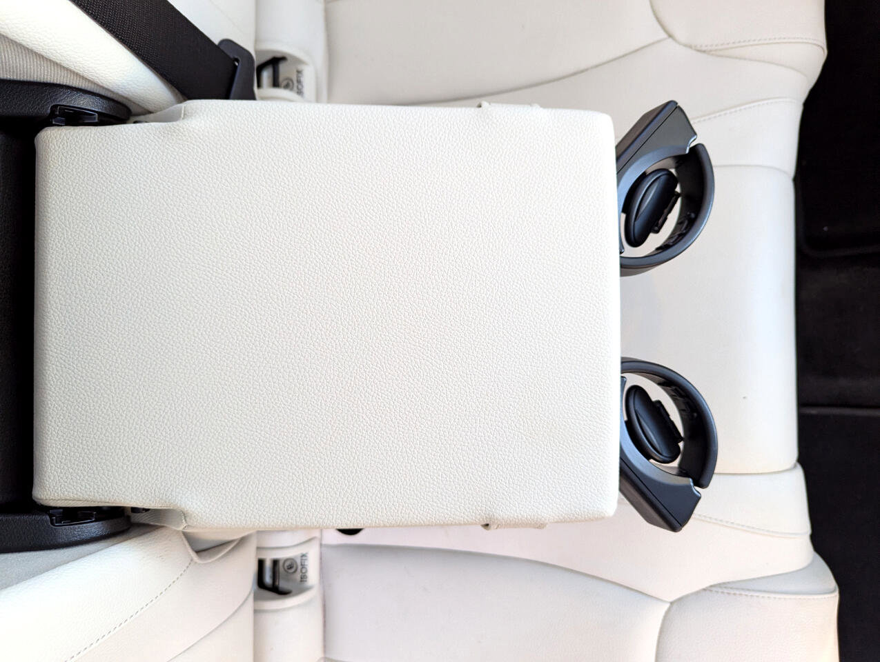 Used 2022 Mercedes-Benz EQB 300 4MATIC image 47