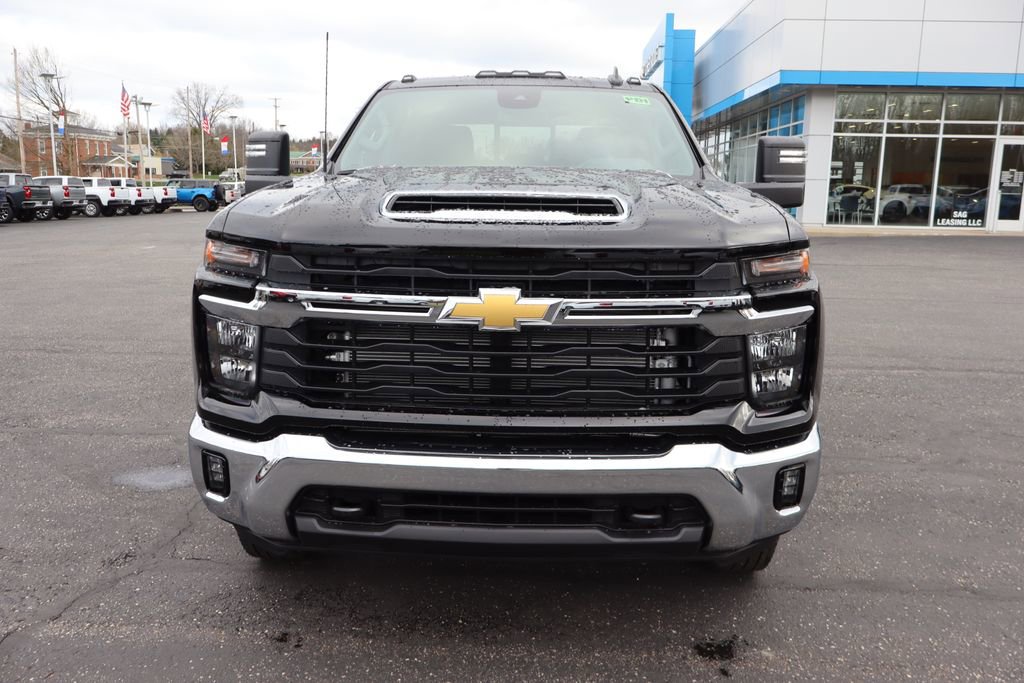 New 2026 Chevrolet Silverado 3500 LT image 21