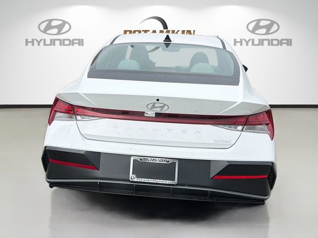 New 2026 Hyundai Elantra Limited image 6