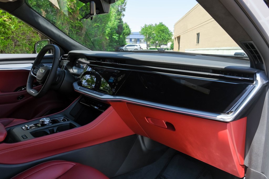 Used 2024 Jeep Wagoneer Launch Edition image 19