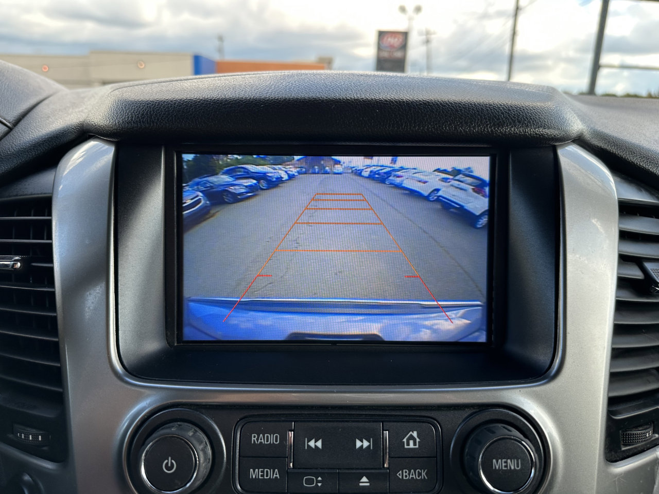 Used 2016 Chevrolet Suburban LTZ image 20