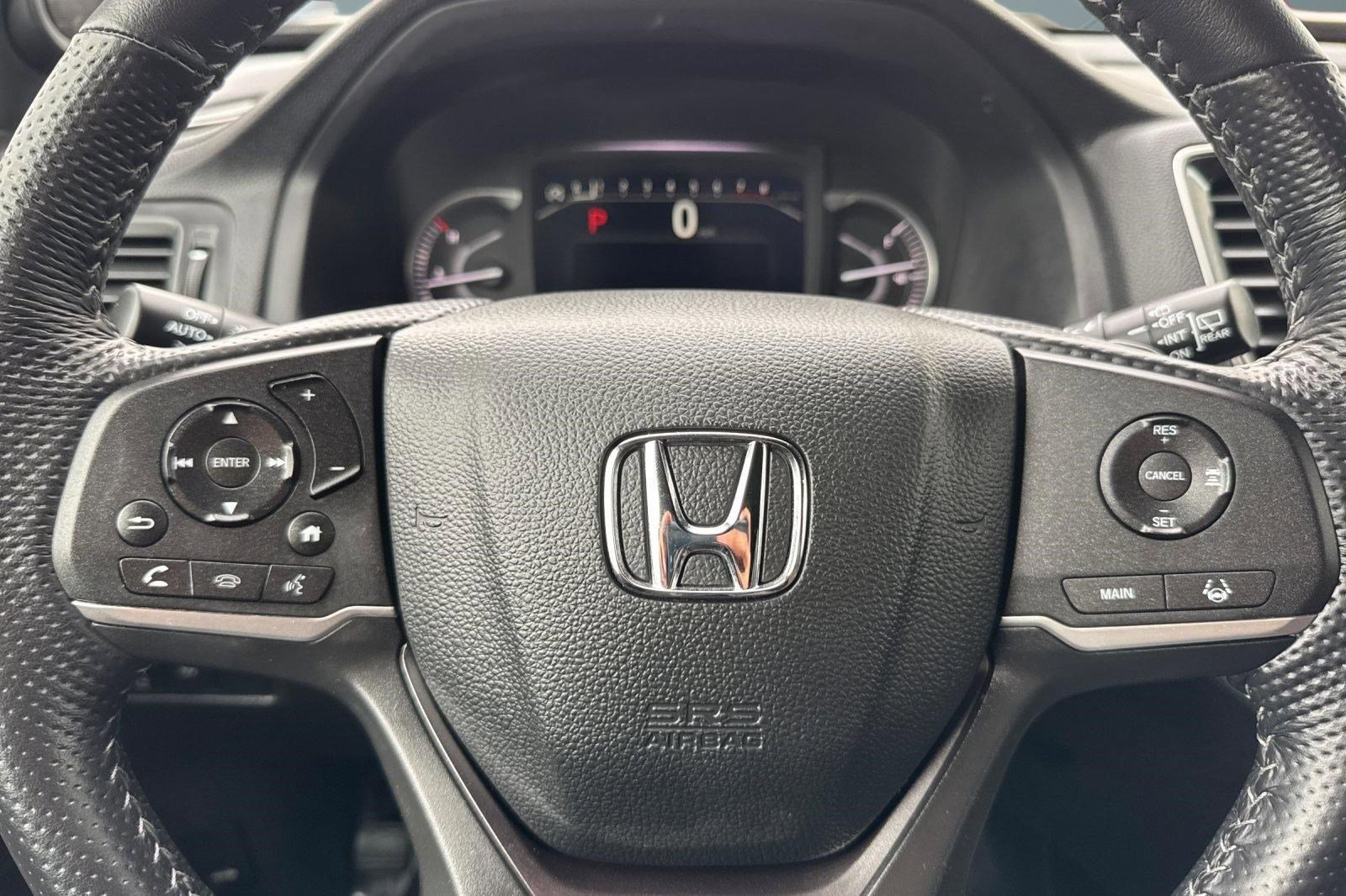 Certified 2025 Honda Passport EX-L image 16