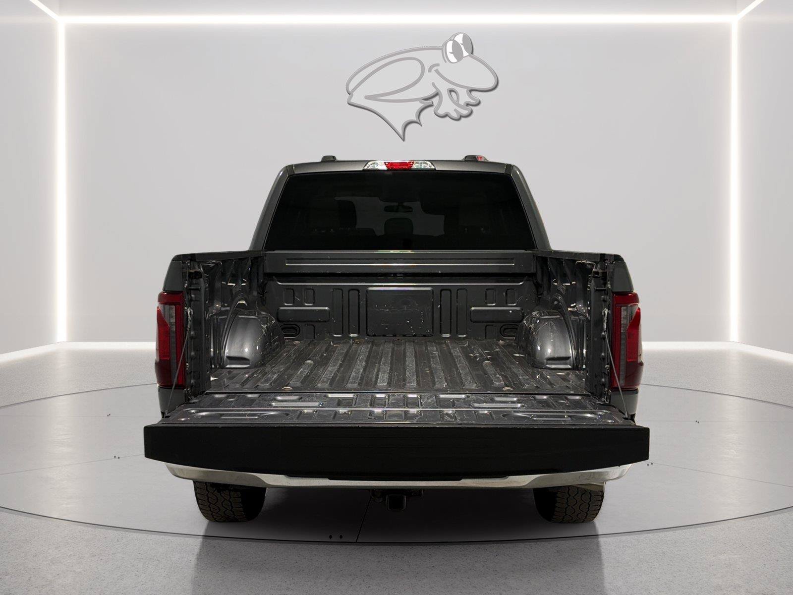 Used 2025 Ford F150 XLT w/ Equipment Group 301A Standard AWD/4WD image 5
