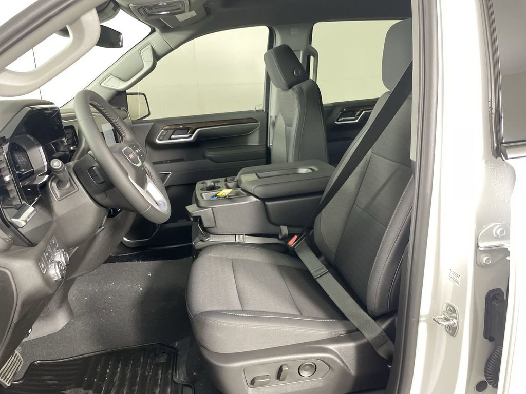 Used 2025 GMC Sierra 1500 Elevation w/ X31 Off-Road Package image 19