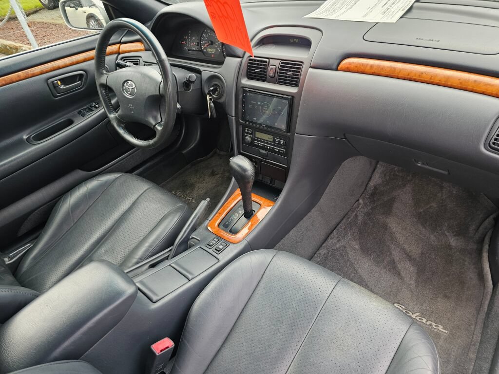 Used 2002 Toyota Solara SE FWD image 13