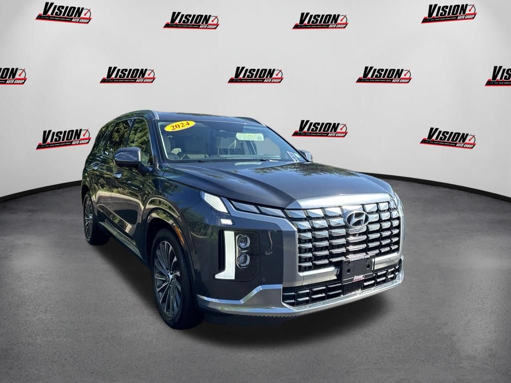 Used 2024 Hyundai Palisade Calligraphy AWD/4WD image 3