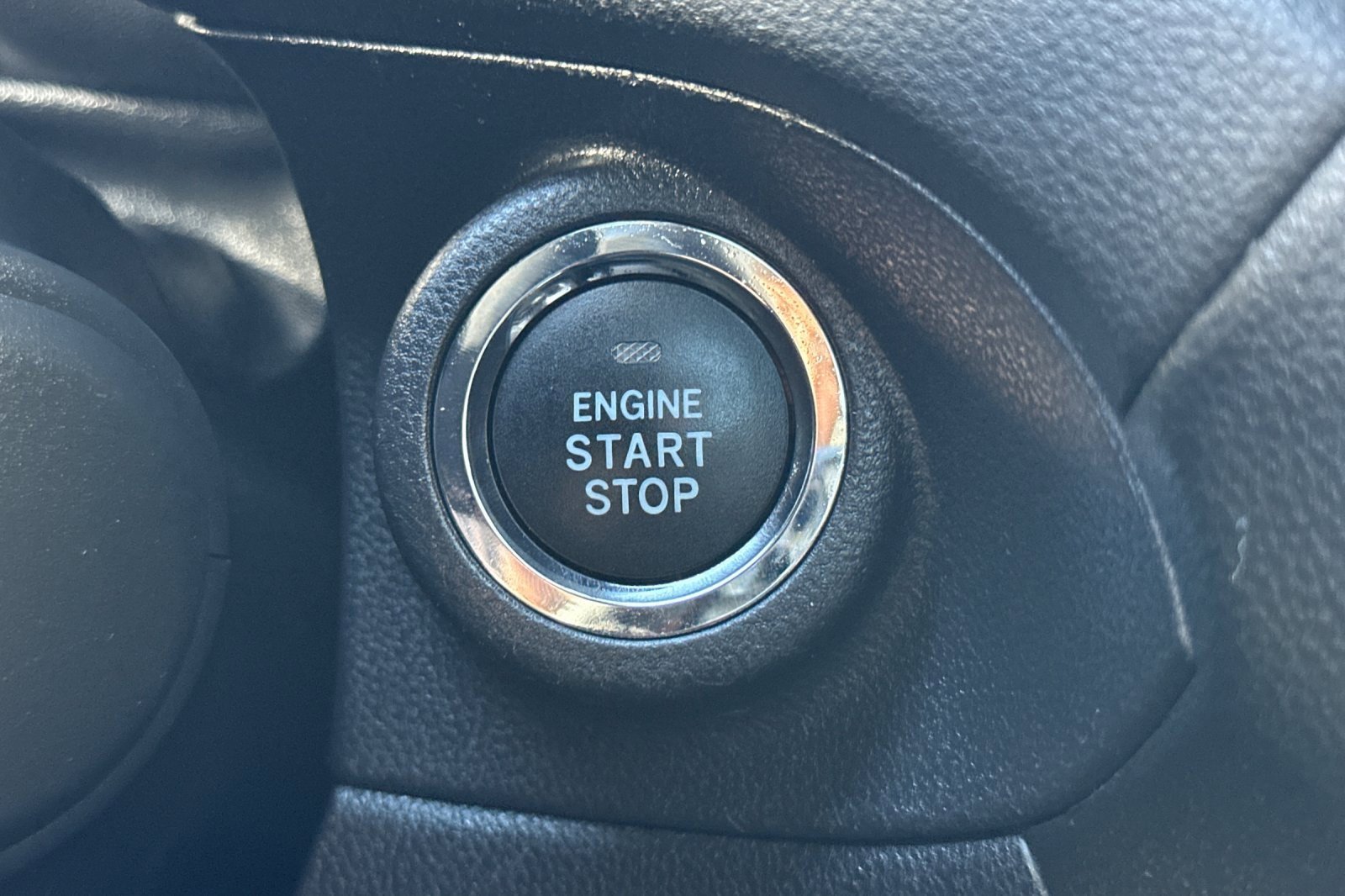 Used 2024 Subaru Ascent Limited w/ Technology Package image 25