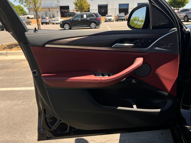 Used 2020 BMW X4 xDrive30i w/ M Sport Package 2 image 10