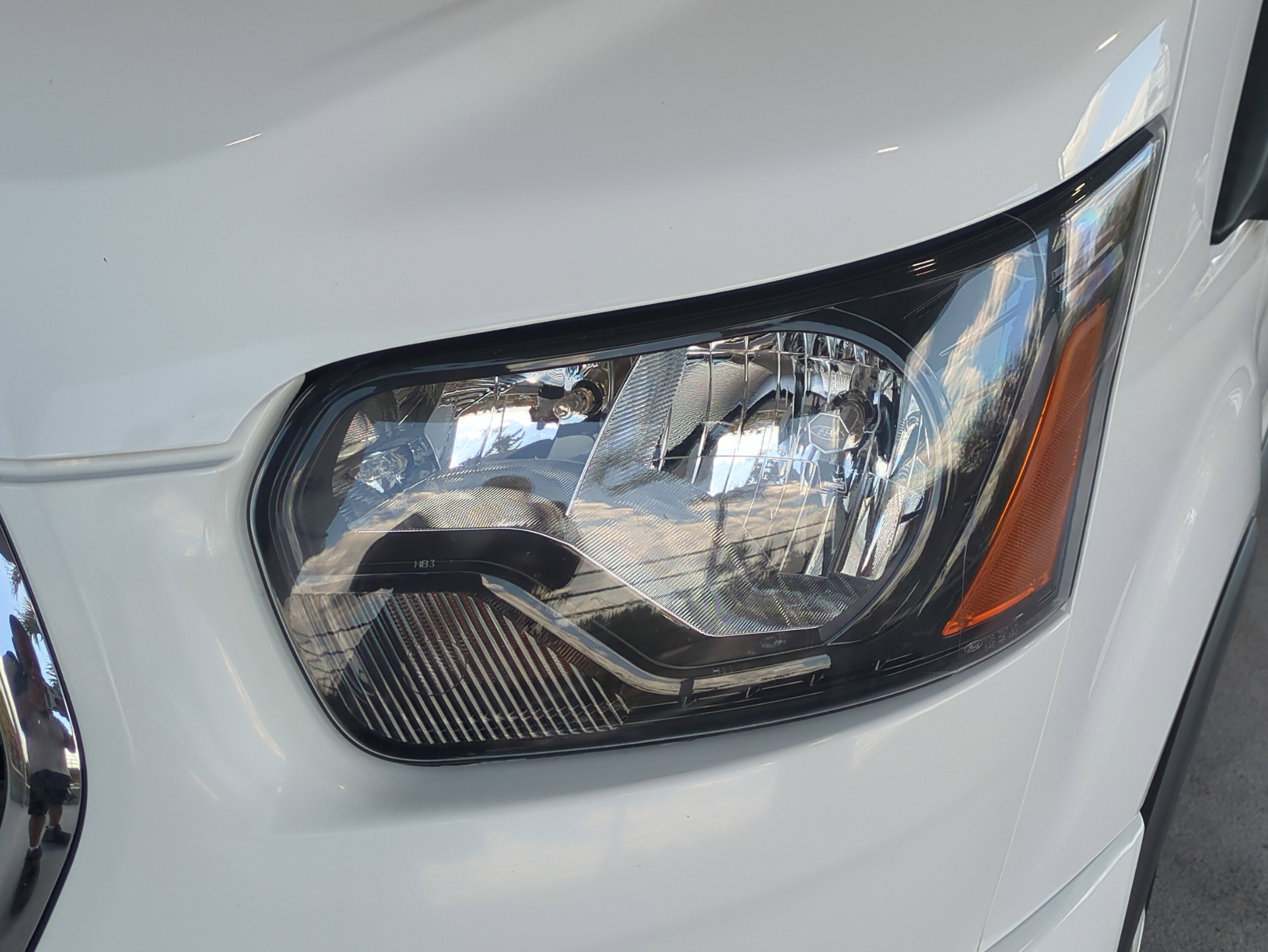 Used 2023 Ford Transit 350 XLT image 10