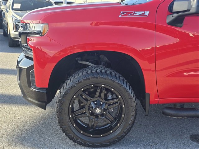 Used 2020 Chevrolet Silverado 1500 LT Trail Boss image 9