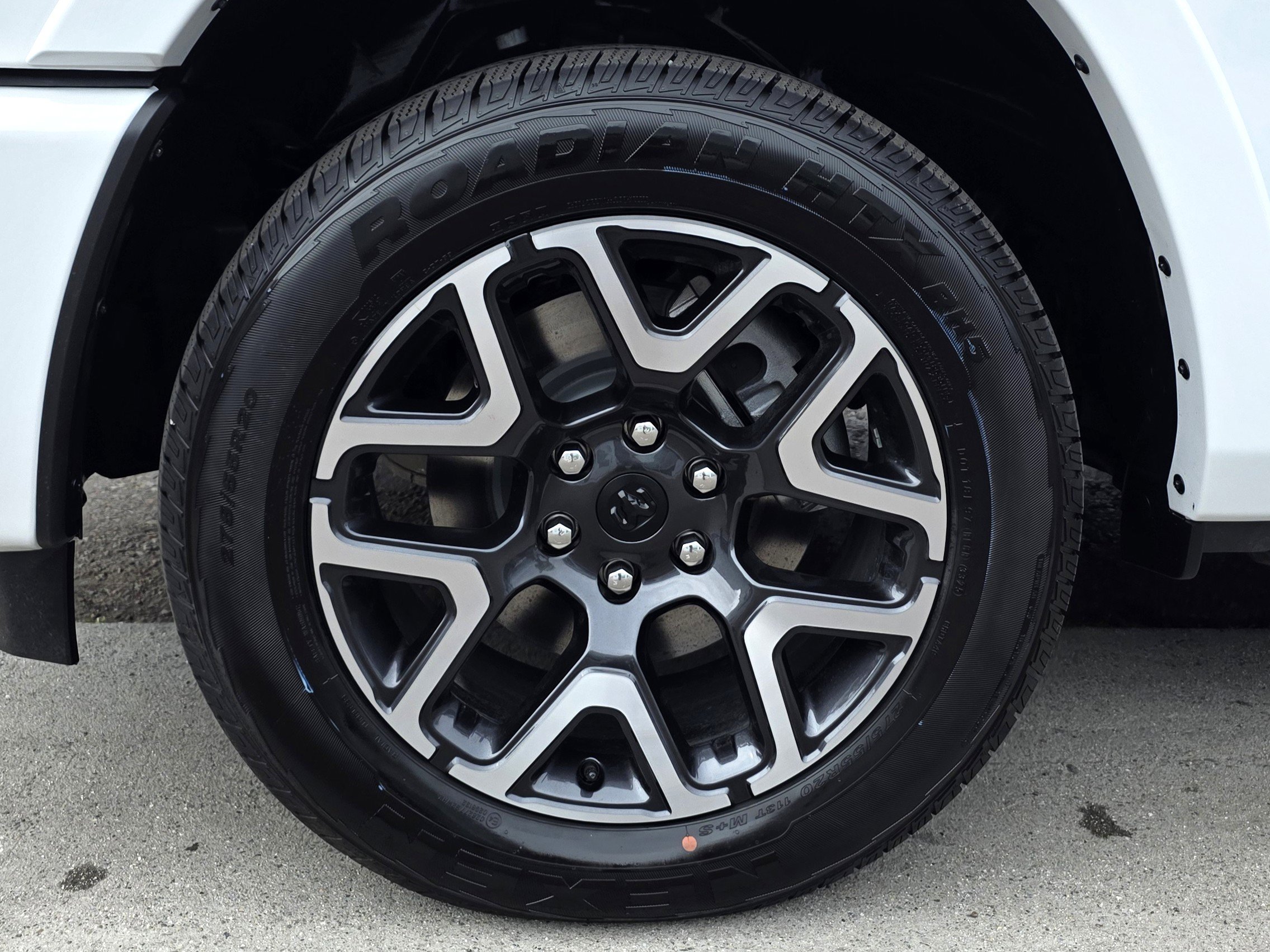 New 2026 RAM 1500 Laramie image 9