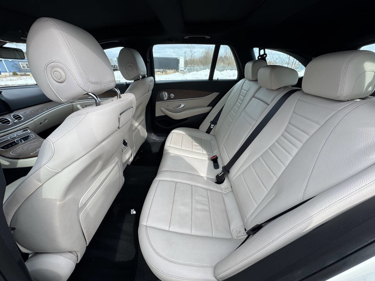 Used 2019 Mercedes-Benz E 450 4MATIC Wagon image 12