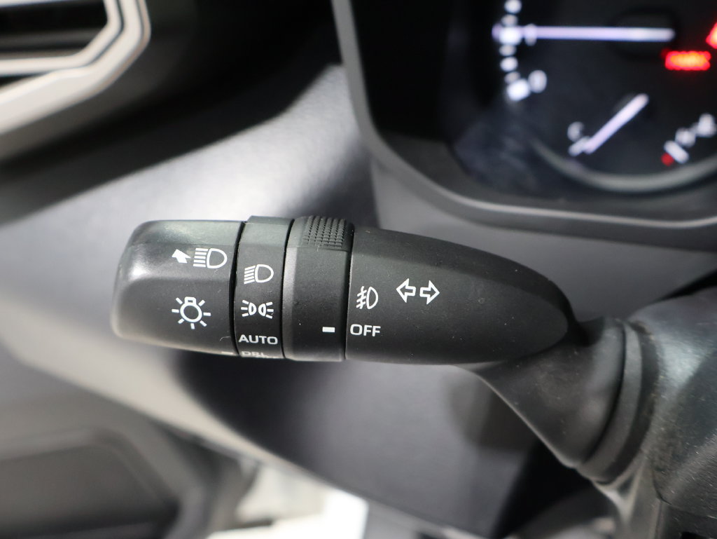 Used 2024 Toyota Tundra SR5 w/ TRD Off-Road Package AWD/4WD image 36