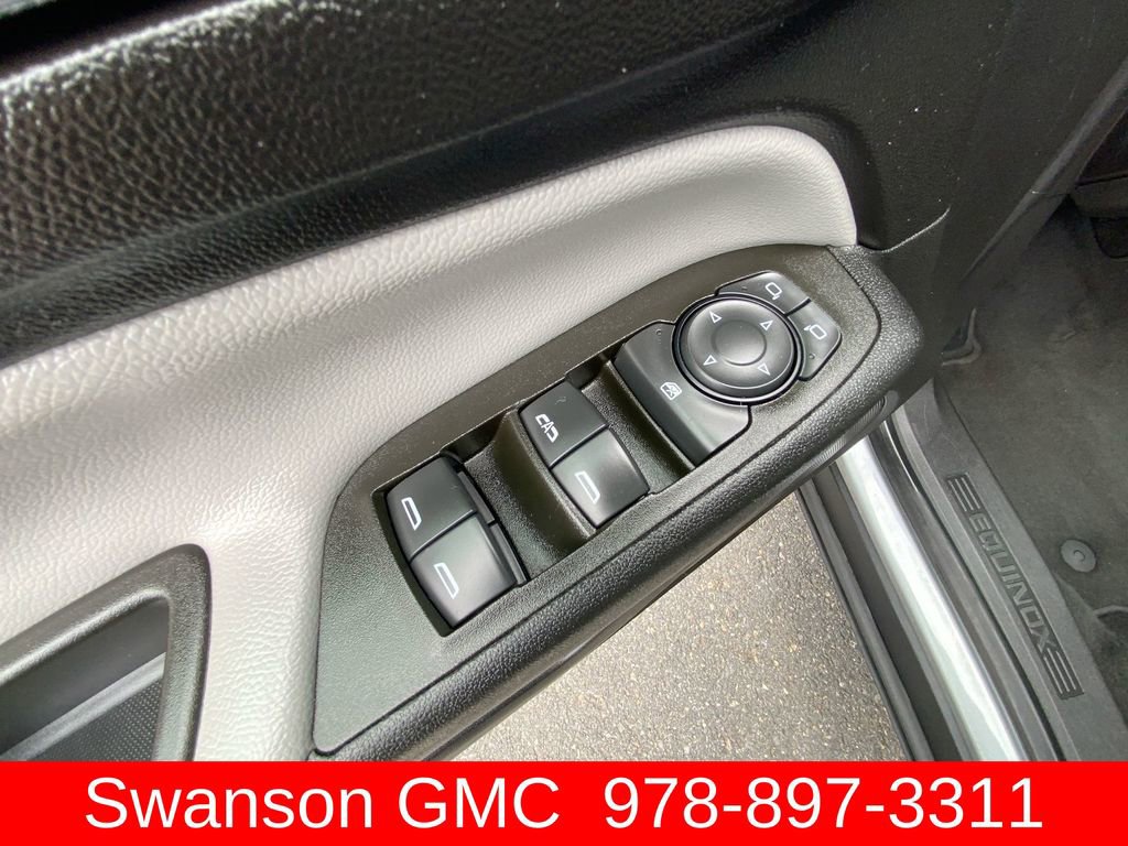 Used 2023 Chevrolet Equinox LT w/ LPO, Floor Liner Package image 22