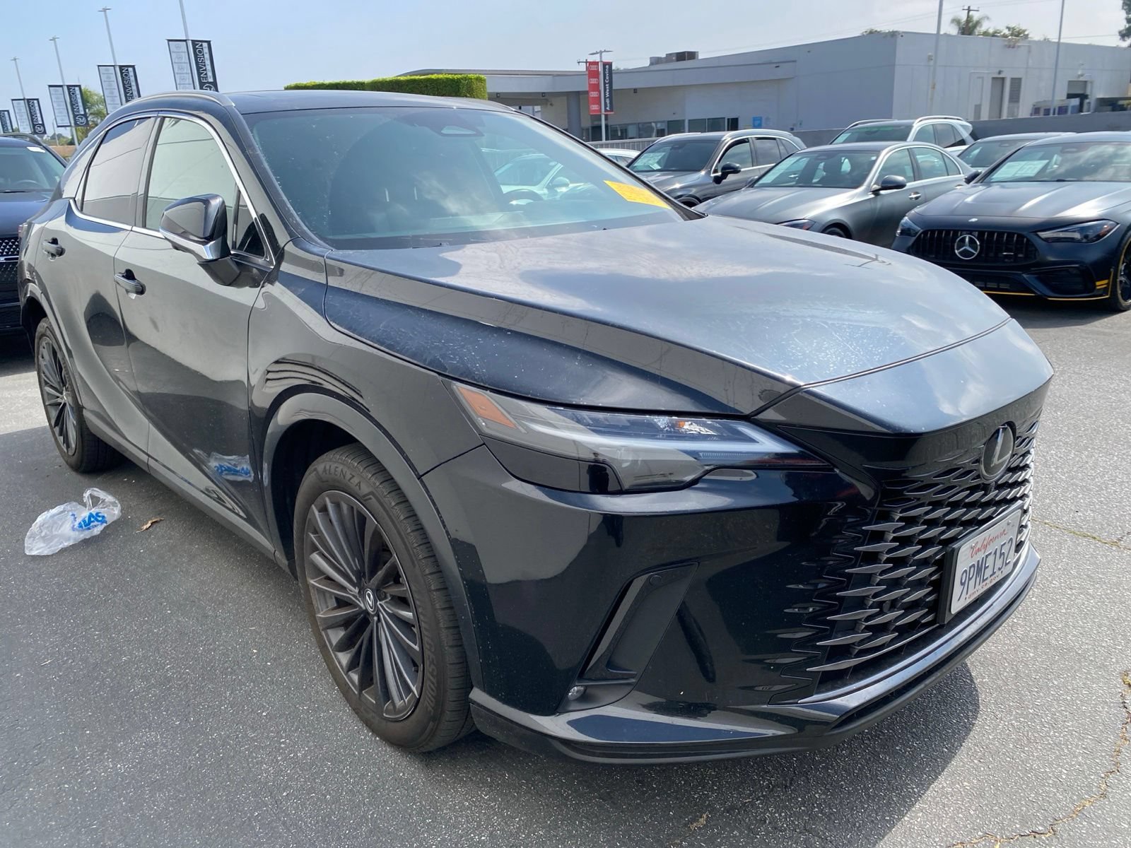 Used 2024 Lexus RX 350 Premium w/ Convenience Package FWD image 2