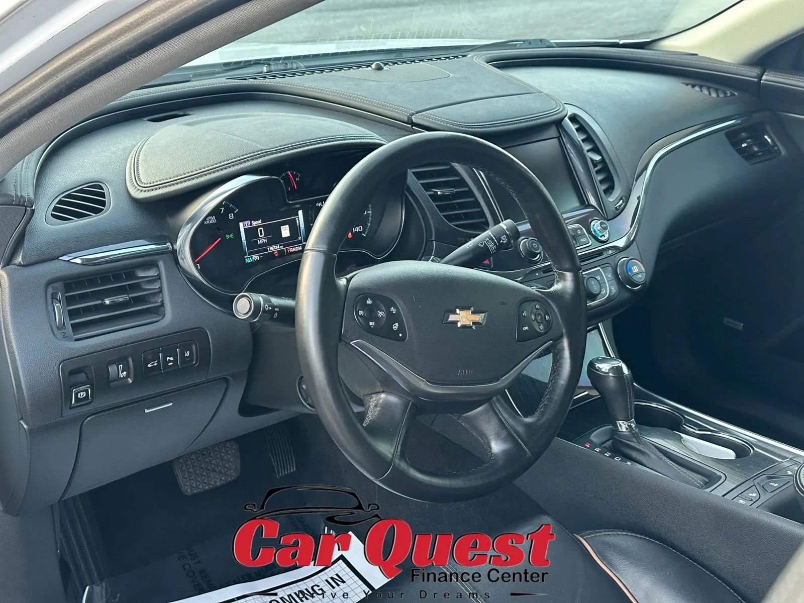 Used 2017 Chevrolet Impala Premier w/ Enhanced Convenience Package FWD image 10