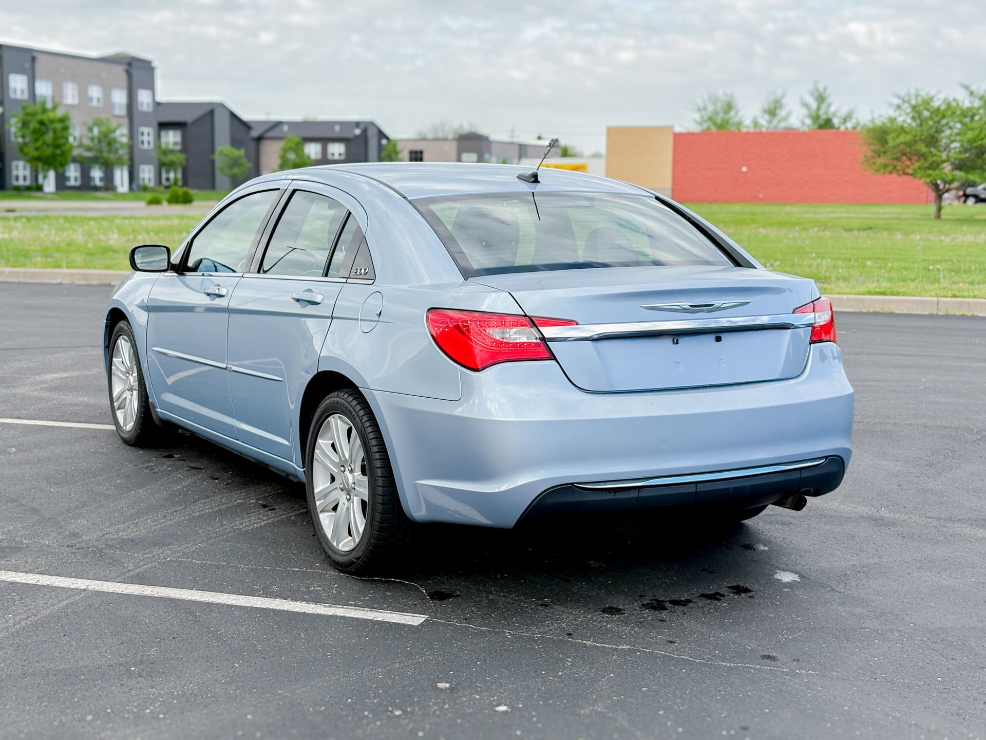 Used 2013 Chrysler 200 Touring image 8