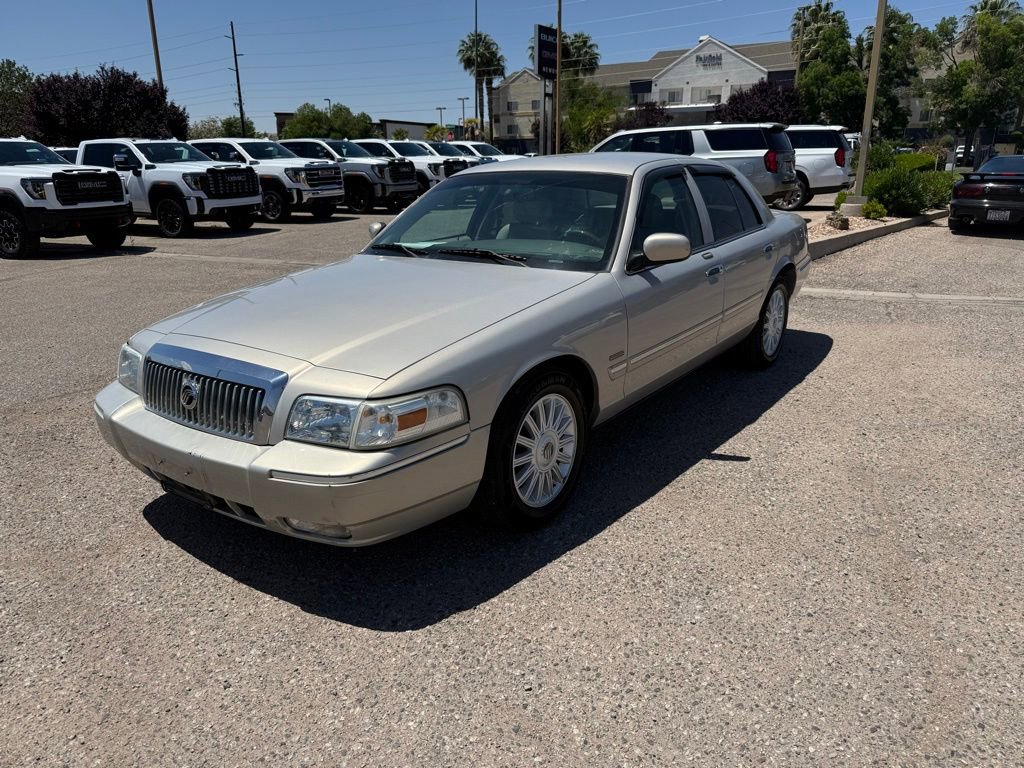 Used 2010 Mercury Grand Marquis LS RWD image 1
