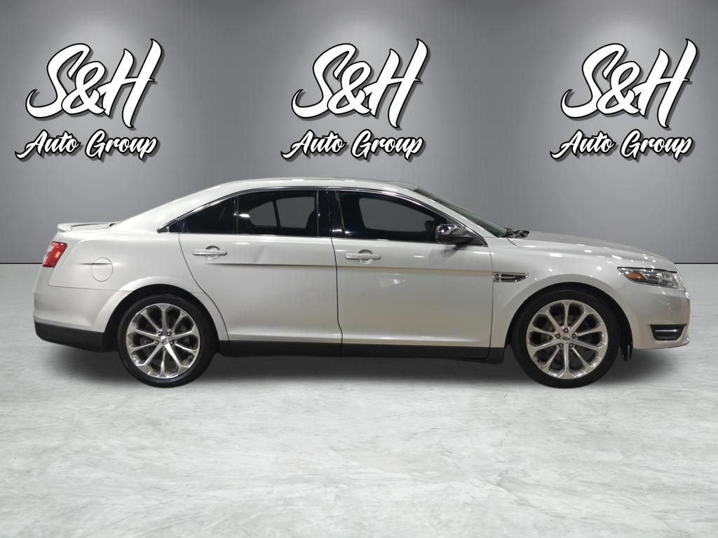 Used 2016 Ford Taurus Limited w/ Equipment Group 301A AWD/4WD image 25
